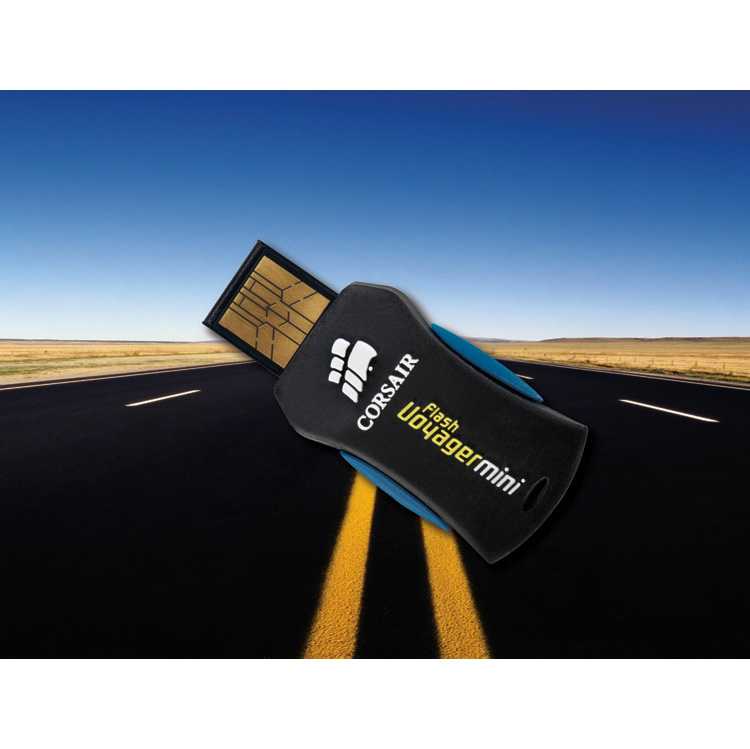 Pendrive-8GB-CORSAIR-FlashVoyagerMini-USB-Retractil-foto4